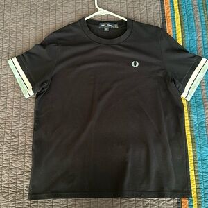 Fred Perry women’s ringer boxy fit tee shirt